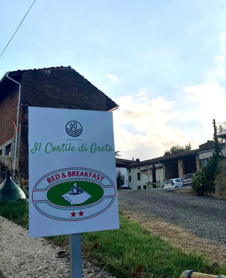 Bed and Breakfast Il Cortile Di Greta Lu (Piedmont) Exteriér fotografie